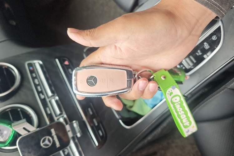 Used Mercedes-Benz C-Class 2021 C 260 L Sport Edition Vehicle Key