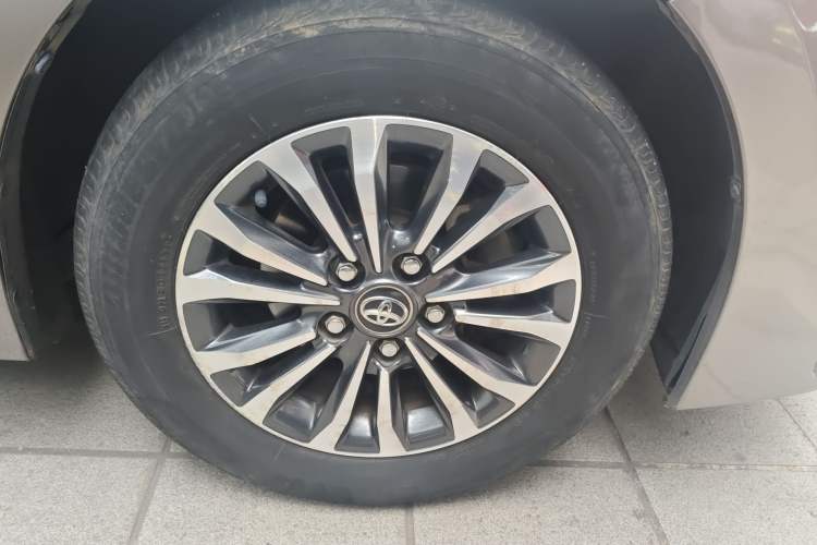 Used Toyota Corolla 2017 Revised Version 1.2T S-CVT GL