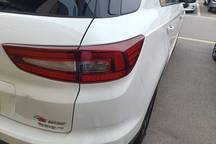 Used CHANGAN CS55 2017 1.5T Automatic Colorful Edition Right Rear Taillight