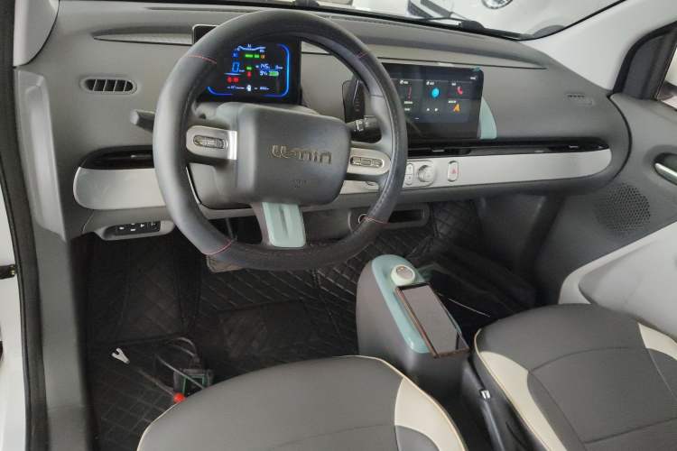 Used CHANGAN NEVO Lumin 2022 155 km – Refreshingly Sweet Edition
