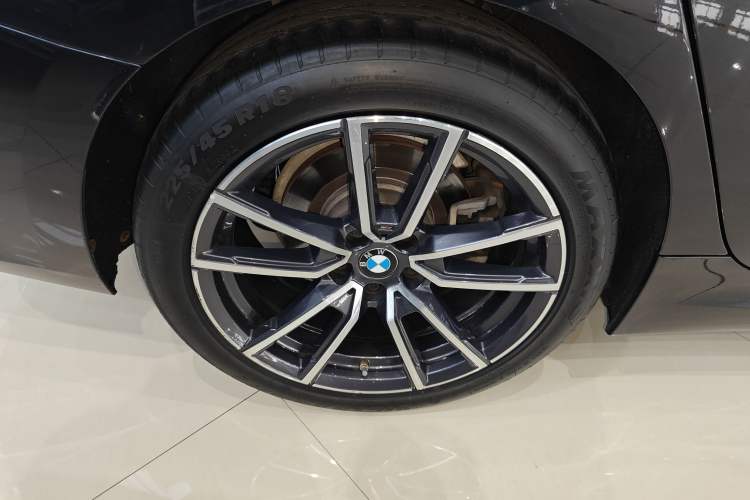 Used BMW 3 Series 2023 325Li M Sport Package