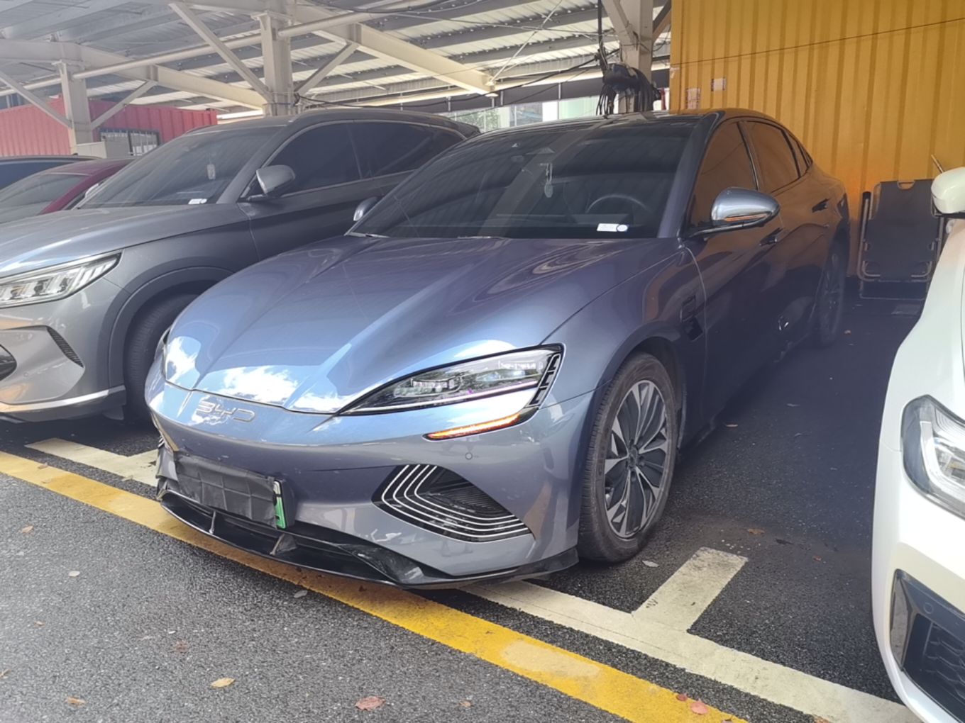 Sous le capot