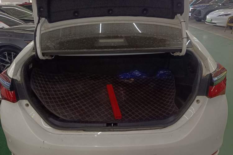 Used Toyota Corolla Hybrid E+ 2019 1.8L E-CVT Leading Edition
