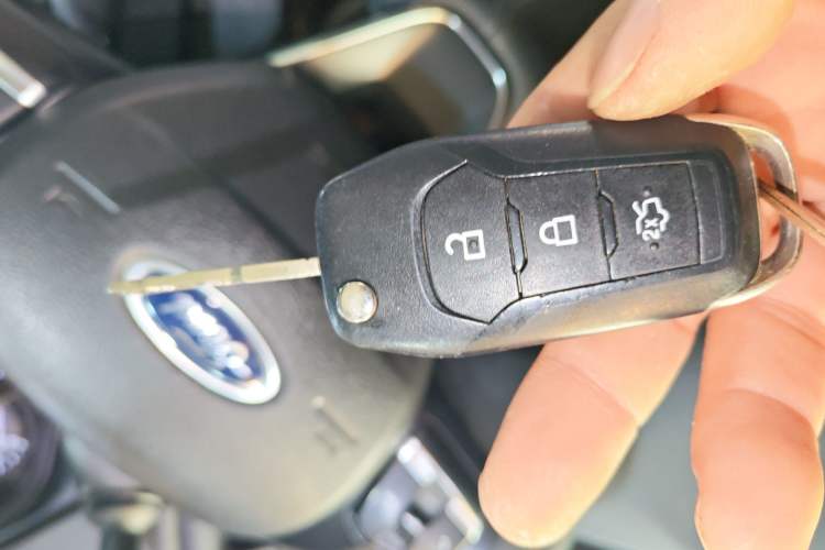 Used Ford Escort 2019 Revised 1.5L Automatic ZhiXiang Version (Tire Pressure Monitoring) China VI Standard