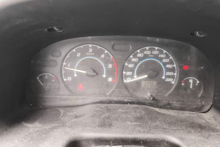 Used JMC Transit 2017 2.8T Commercial Version Short Wheelbase Mid-Roof 6/7/8-Seater JX493