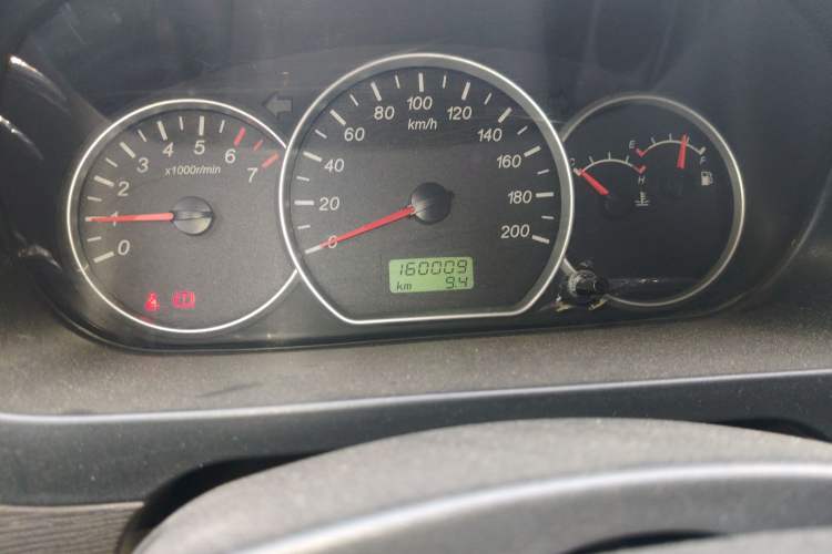 Used Wuling Hongguang 2016 1.5L S Comfort Version Odometer Close Up