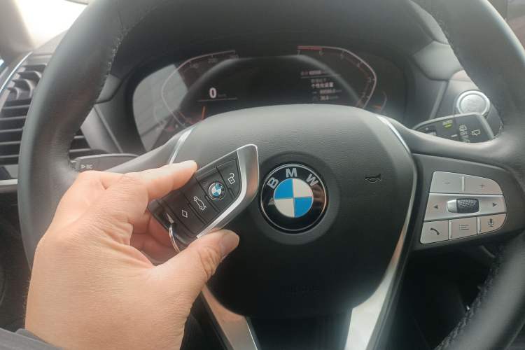 Used BMW X3 2020 xDrive28i Luxury Package Vehicle Key