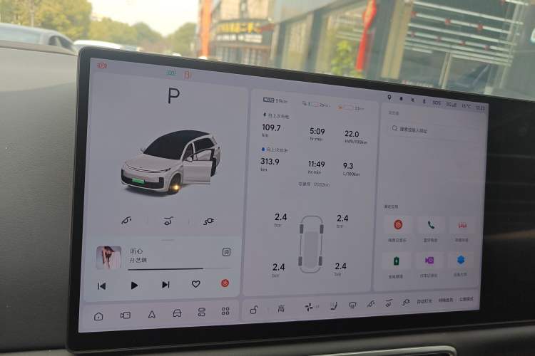 Used Li Auto L8 2025 Max Smart Refresh Edition
