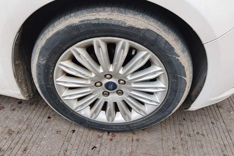 Used Ford Mondeo 2013 2.0L GTDi 200 Fashion Edition