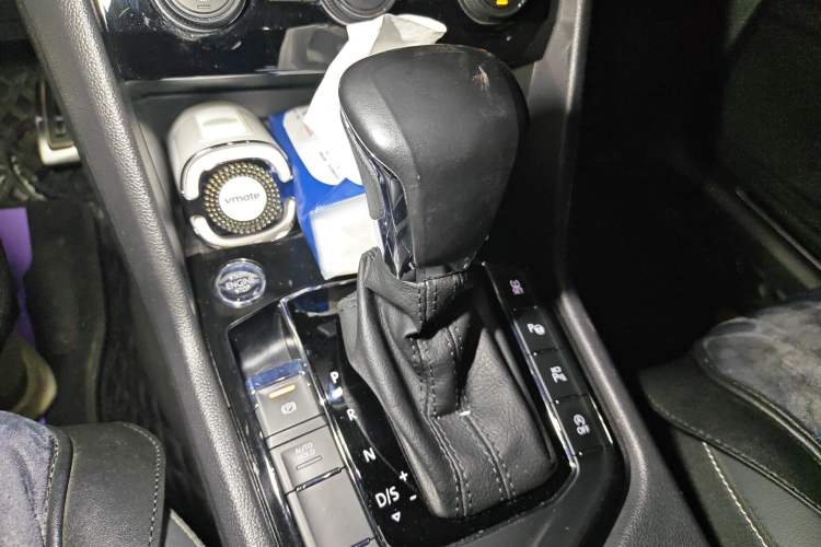 Used Volkswagen Tiguan L 2021 330TSI Automatic Two-Wheel Drive R-Line Enhanced Edition Gear Lever