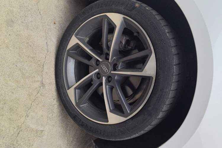 Used Audi A4L 2022 40 TFSI Fashion Dynamic Model