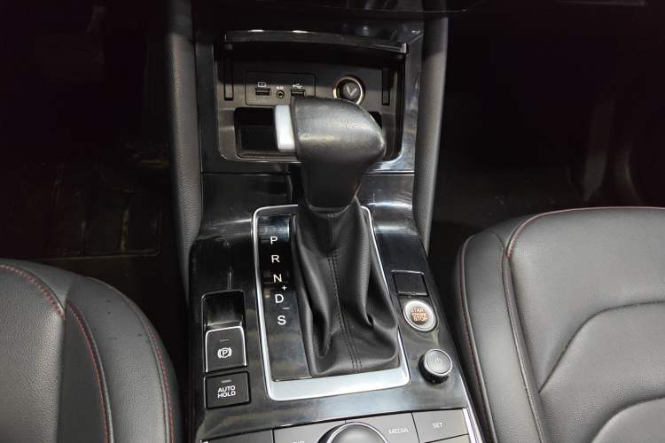 Used BORGWARD BX5 2017 20TGDI Automatic Two-Wheel Drive Pioneer Edition
