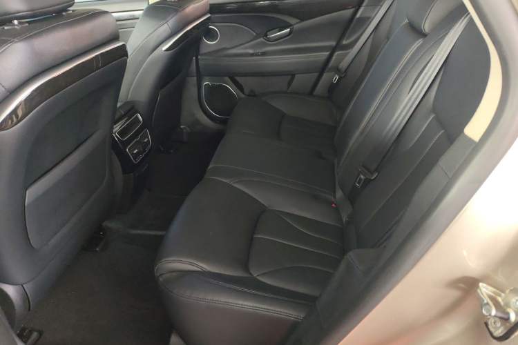 Used Geely Auto Emgrand GT 2015 1.8T Luxury Model Left Rear Seat