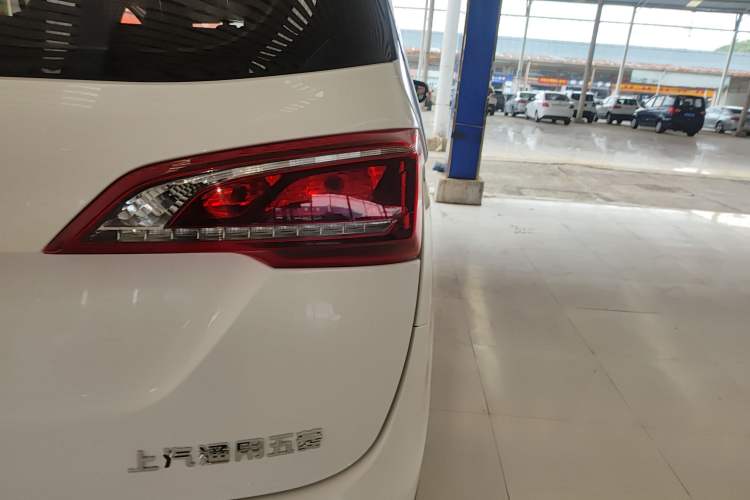 Used Baojun 730 2019 1.5T Manual Fashion Model 7-seater China VI