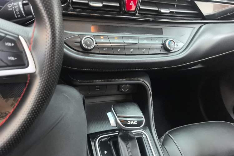 Used JAC Group X4 2020 1.5T CVT Elite Model