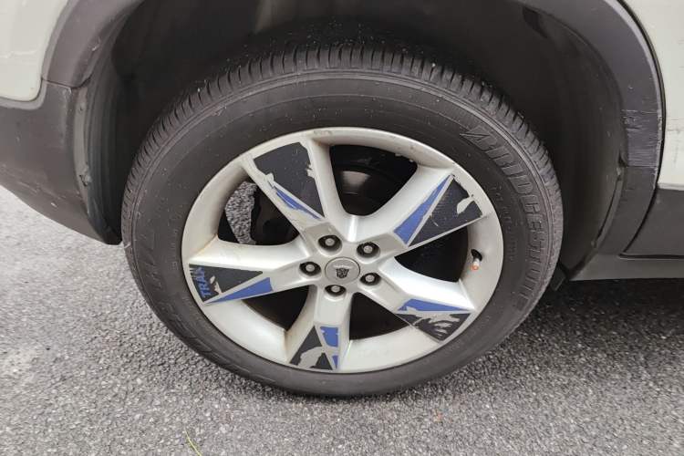 Used Chevrolet Trax 2014 1.4T Automatic Two-Wheel Drive Luxury Model Right Rear Wheel Hub