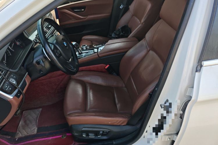 Used BMW 5 Series 2014 535Li Leading Model
