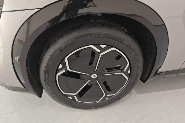 Used Xiaomi Auto YU7 2025 Ultra-Long Range Rear-Wheel Drive Version