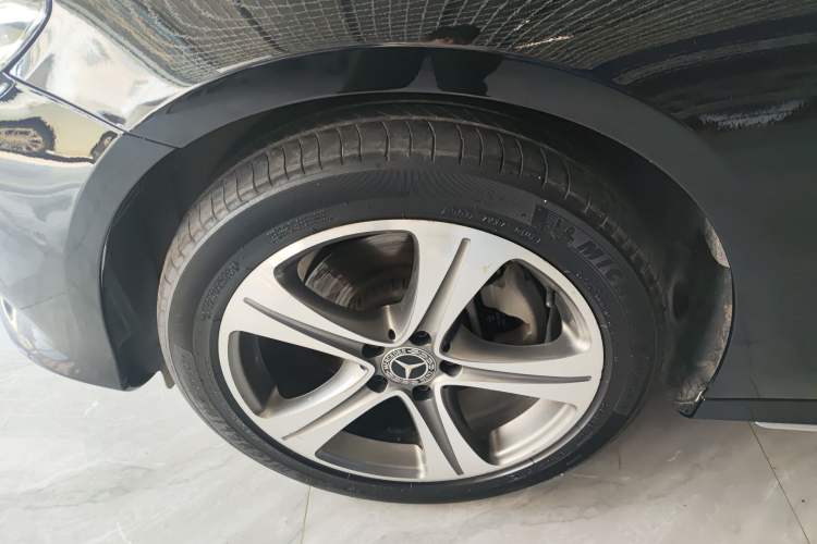 Used Mercedes-Benz E-Class 2018 Facelift E 200 L Sport Edition
