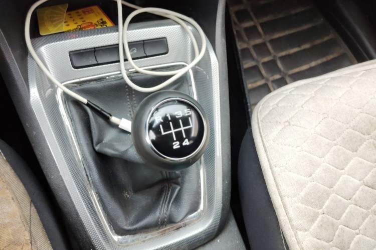 Used Roewe RX3 2018 1.6L Manual Internet Smart Edition