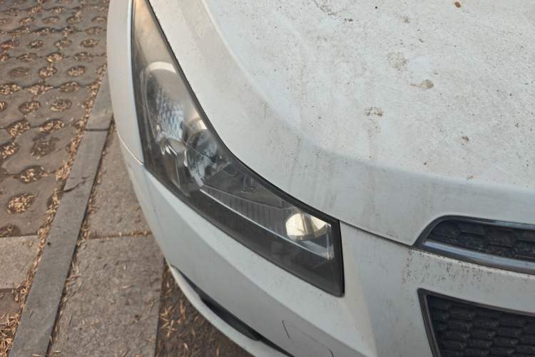 Used Chevrolet Cruze 2015 Hatchback 1.6L Manual Comfort Edition