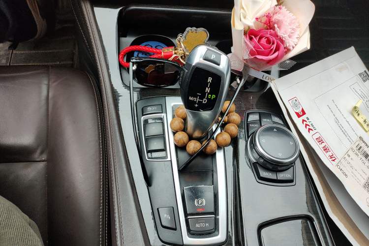 Used BMW 5 Series 2014 525Li Luxury Design Package