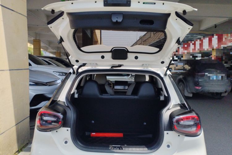 Used Dongfeng NAMMI 01 2024 New Edition 330 Plus Smart+ Trunk