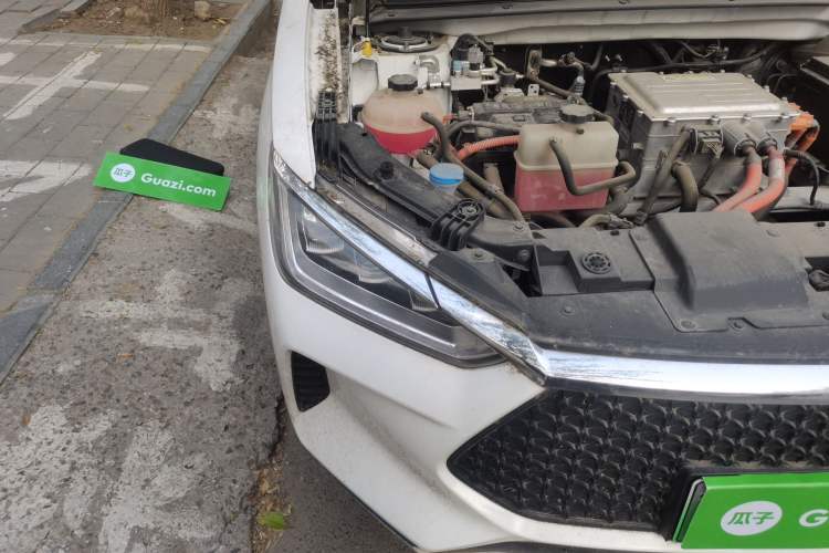 Used BYD e2 2020 Upgraded Model Standard Range Version Standard Configuration Right Front Headlight