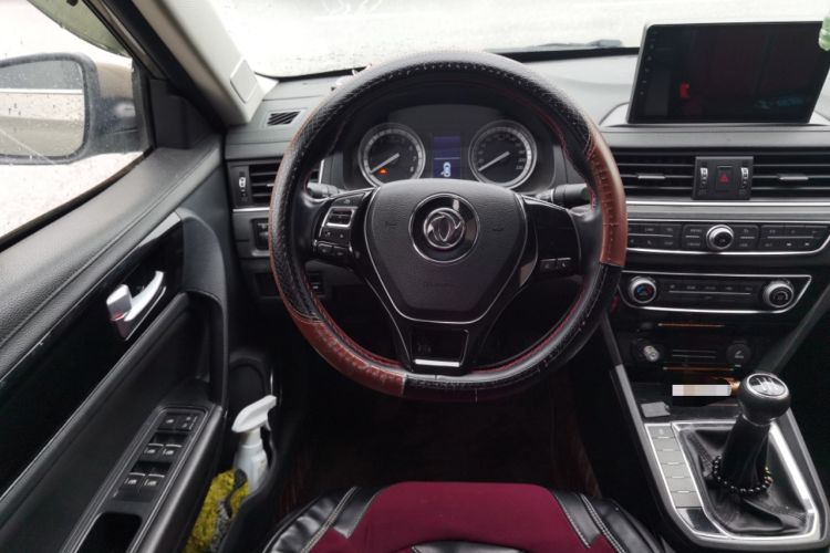 Used FORTHING Joyear S50 2017 1.5L Manual Luxury Model
