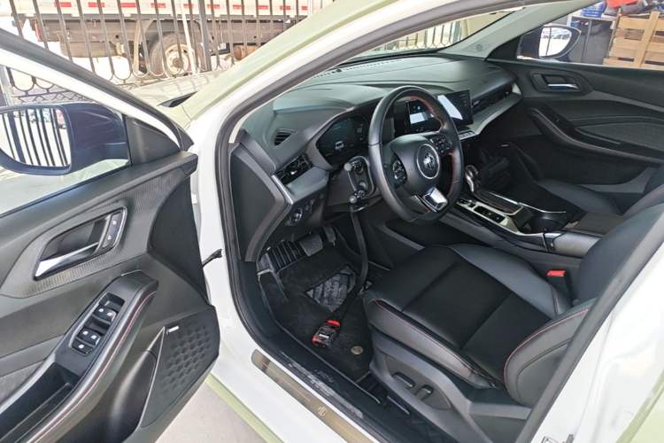 Used MG 5 2022 180 DVVT CVT Youth Flagship Edition Driver Seat