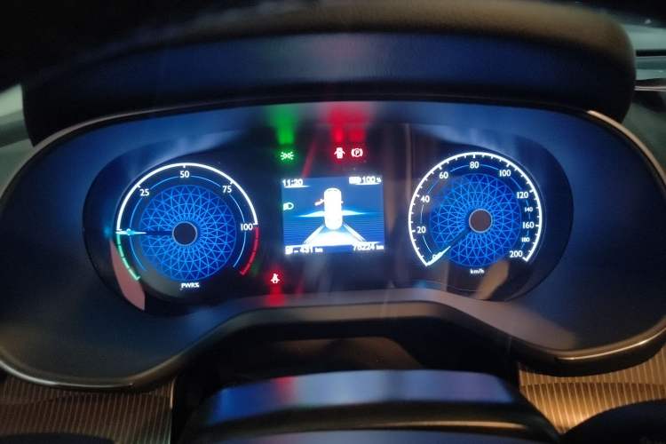 Used Hongqi E-QM5 2023 Revised Version Basic Travel Edition
