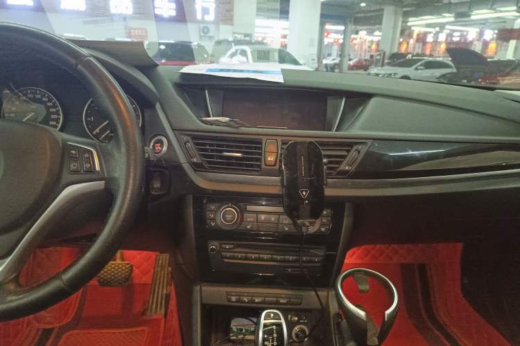 Used BMW X1 2015 sDrive18i Leading Edition