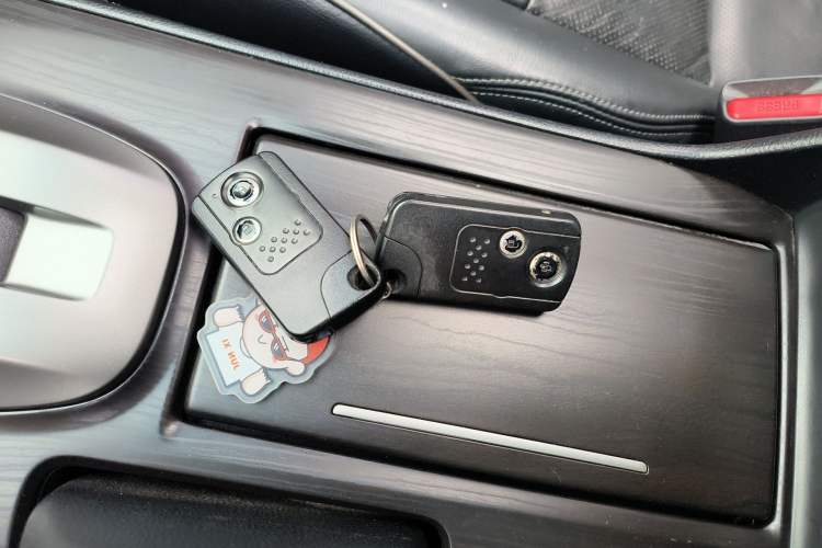 Used Honda Crosstour 2012 2.4L Luxury Edition Vehicle Key