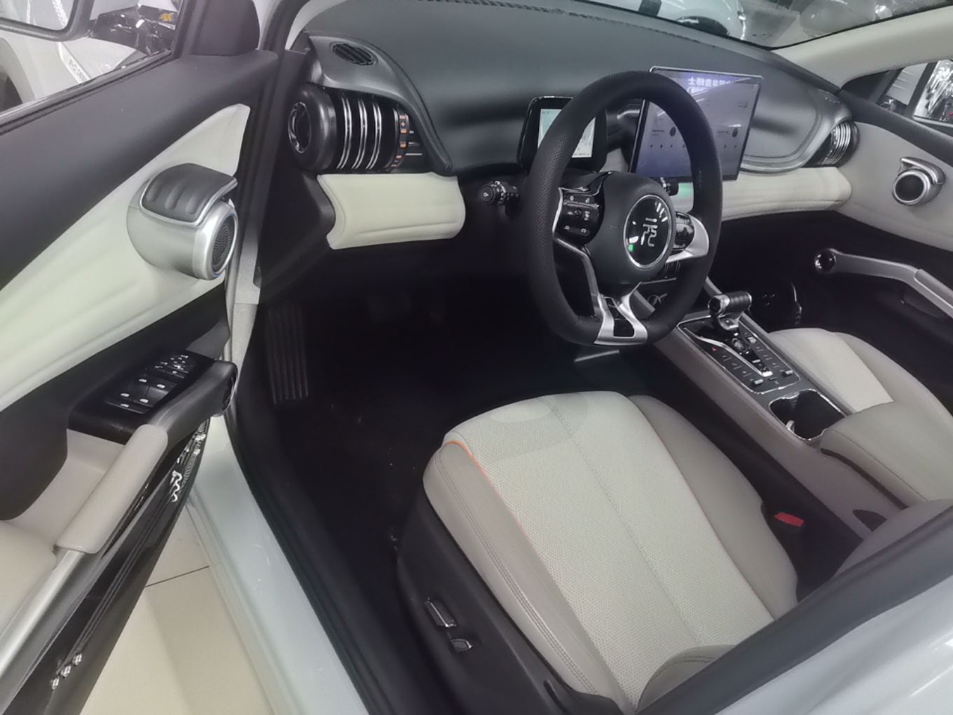 BYD Yuan PLUS 2023 Champion Edition 510KM Superior Model — снимка 18
