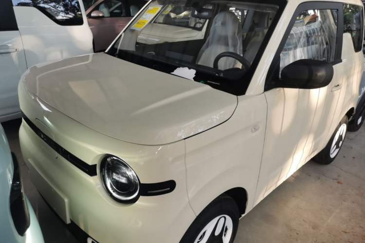 Used Geely Galaxy Panda 2025 210 km – Yuanqi Bear Guazi used car, China used car export, Used car for sale, Used  cars, Cheapest cars for sale