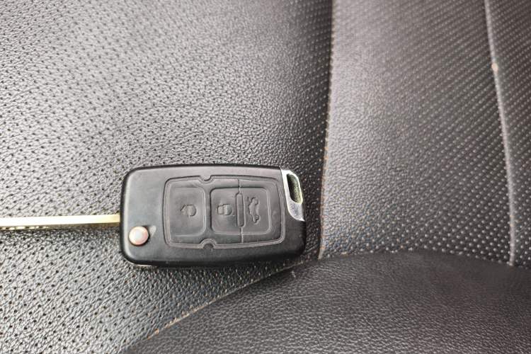 Used Geely Auto Vision 2015 1.5L Manual Happiness Edition
