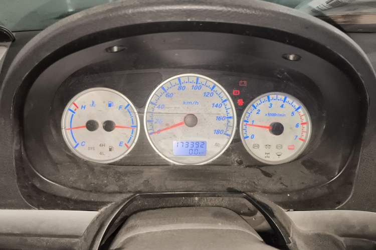 Used King Long Golden Way 2015 2.0L Van 4G21B
