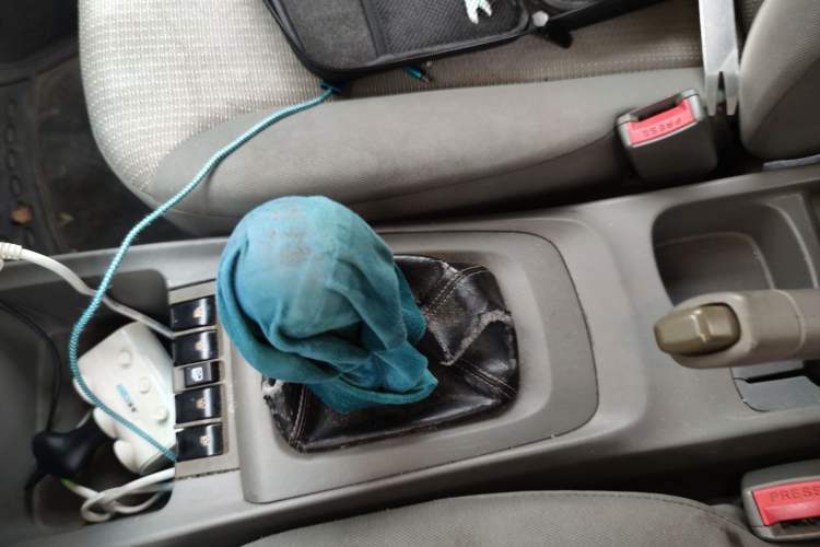 Used Chevrolet Sail 2013 Sedan 1.2L Manual Fashionable Happiness Edition
