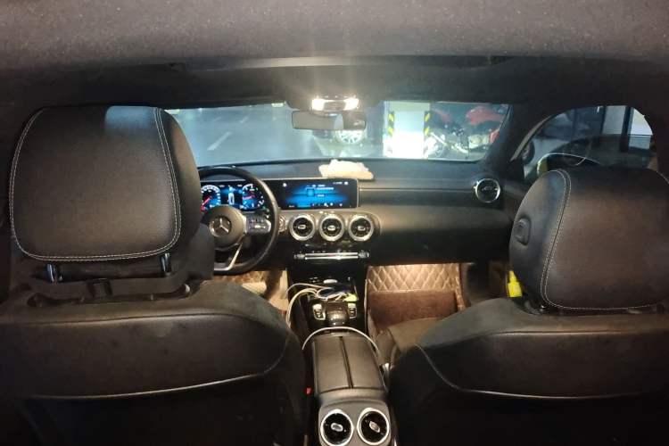 Used Mercedes-Benz A-Class 2019 A 200 L Headliner