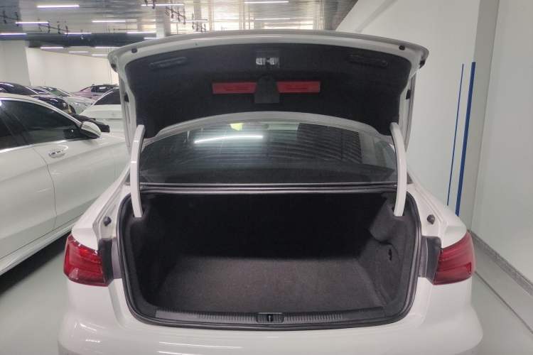 Used Audi A3 2017 Limousine 35 TFSI Sport Edition Trunk