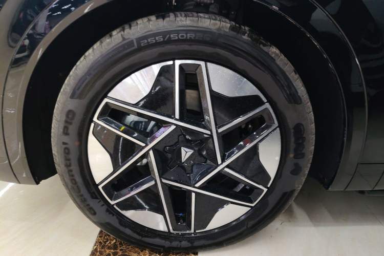 Used Deepal S09 2025 Rear-Drive Ultra
