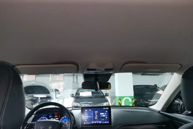 Used Hongqi E-QM5 2021 Online Booking Charging T3 Edition 5-Seater