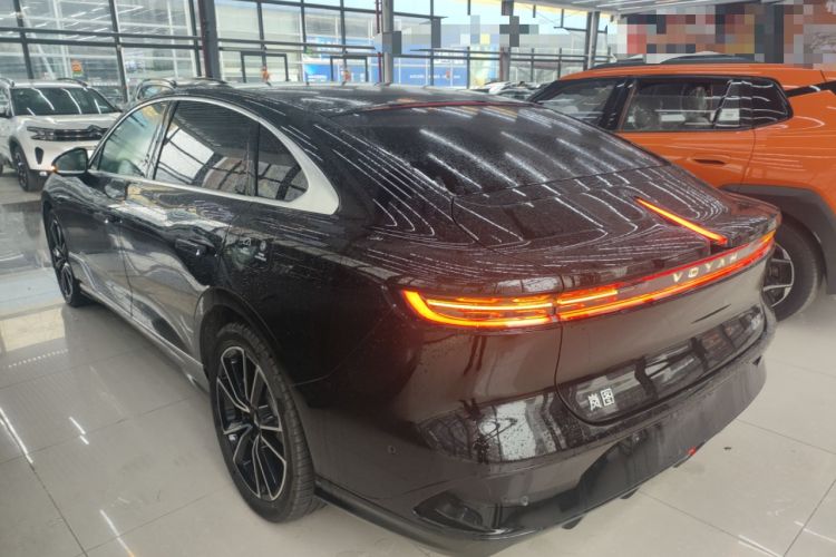 Used VOYAH PASSION 2024 PHEV Four-Wheel Drive Ultra-Long Range Flagship Model
