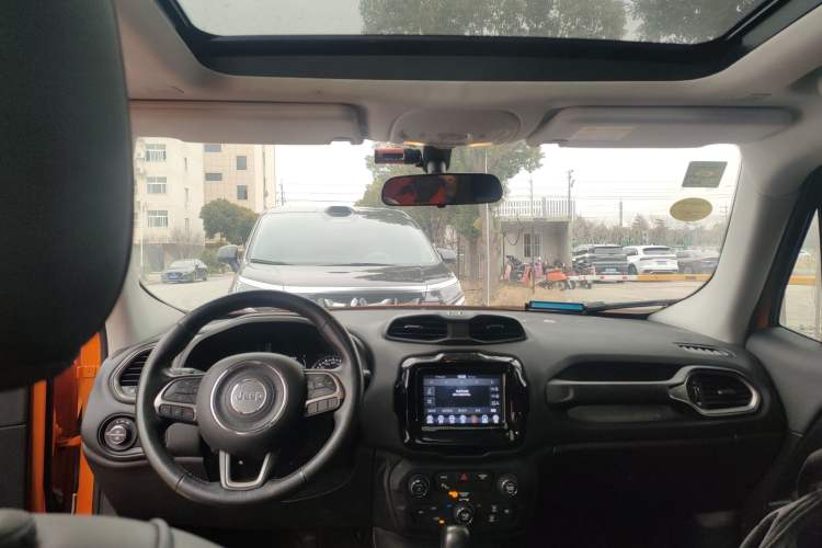 Used Jeep Renegade 2019 220T Automatic Elite Edition
