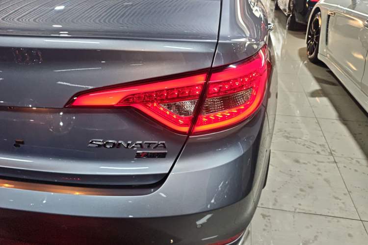 Used Hyundai Sonata 2015 1.6T GLX Advanced Model
