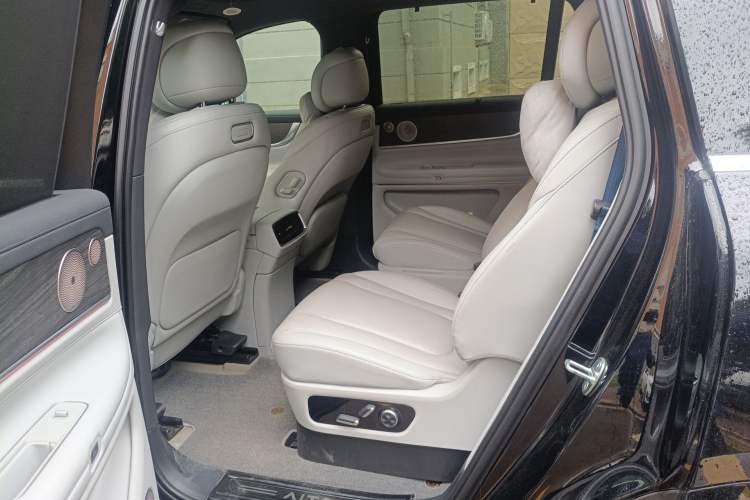 Used Hima AITO M9 2024 Range-Extended Max Edition 42 kWh 6-Seater Version