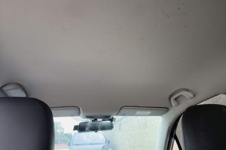 Used Changan CS15 2016 1.5L Automatic Fashion Edition