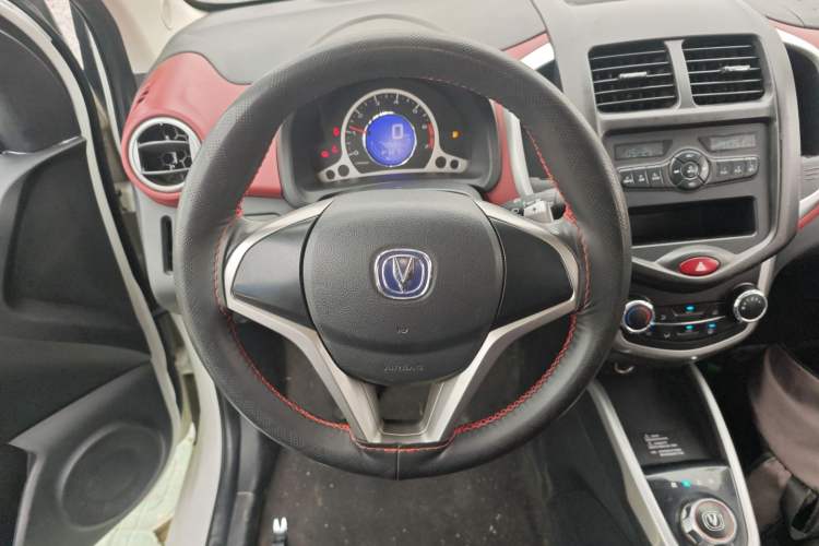 Used CHANGAN Benni 2015 1.4L IMT Luxury Model China V Standard