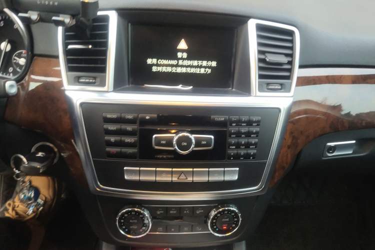 Used Mercedes-Benz M-Class 2012 ML 350 Luxury Edition