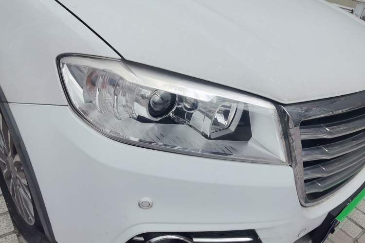 Used Haval H6 2015 Sport Edition 1.5T Automatic Two-Wheel Drive Luxury Model
